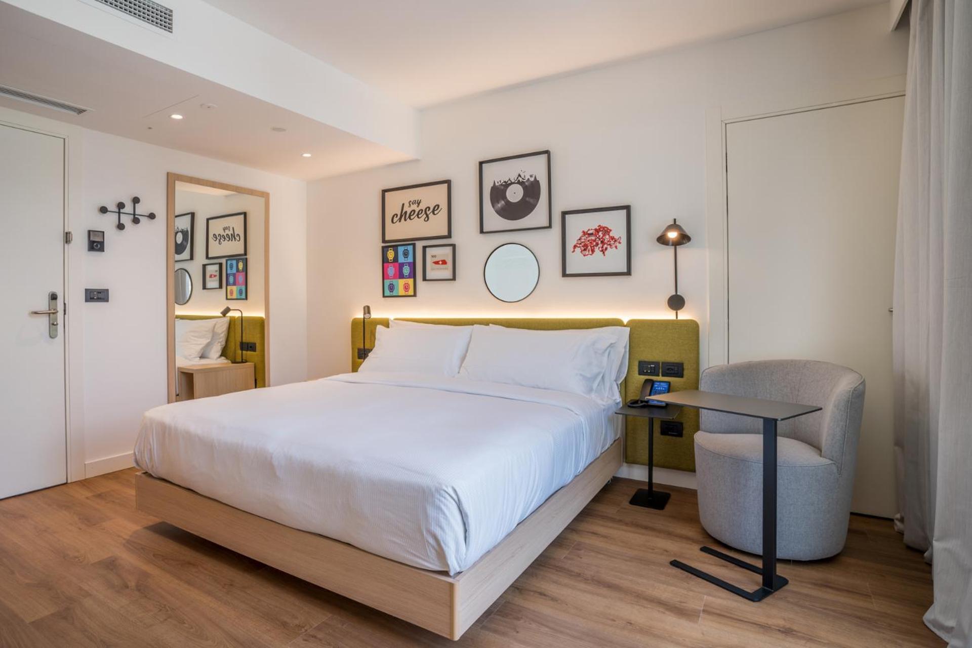 Hampton By Hilton Locarno Hotel Losone Exterior photo